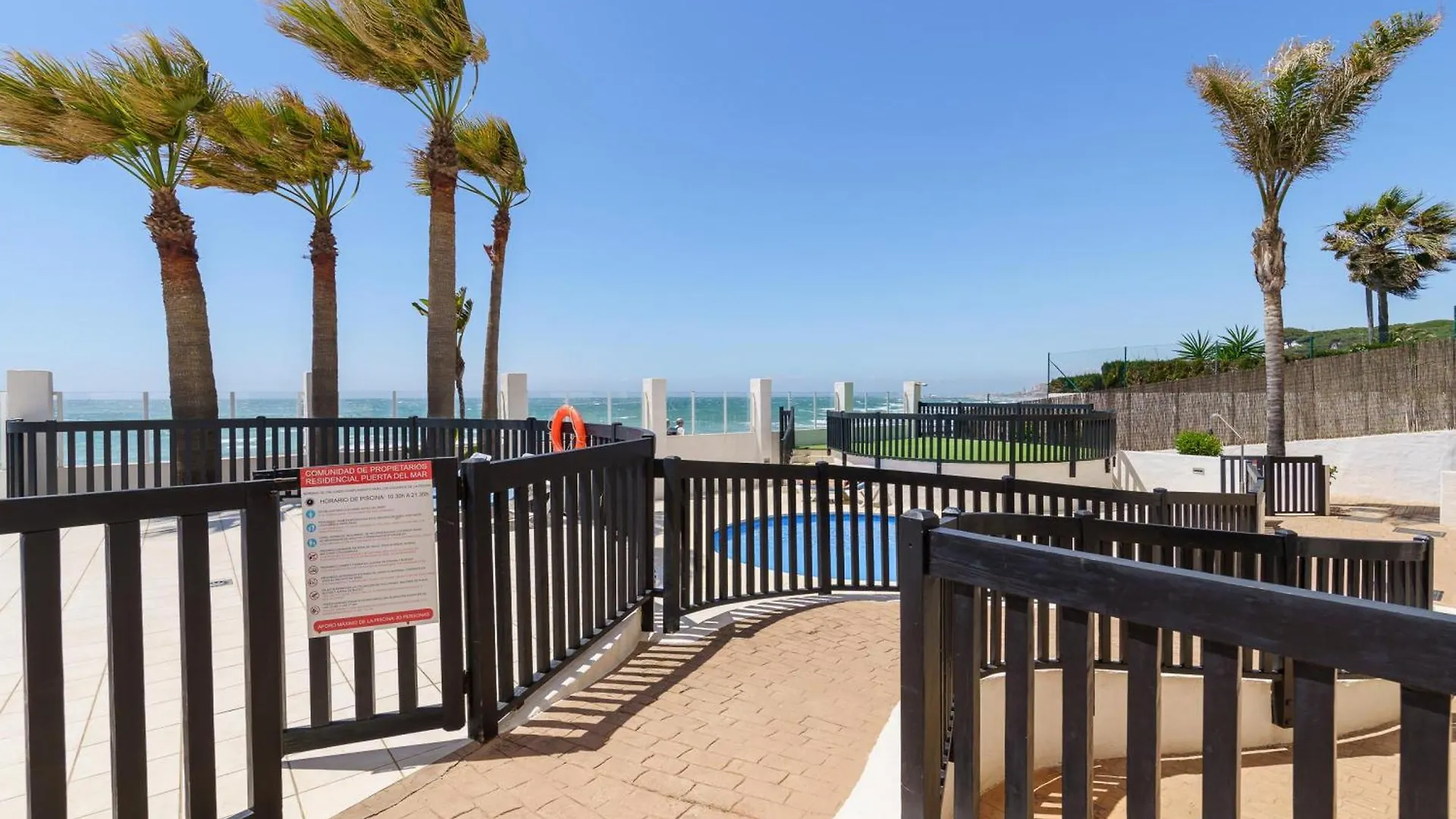 Puerta Del Mar Penthouse Beachfront - Happy Rentals Sitio de Calahonda